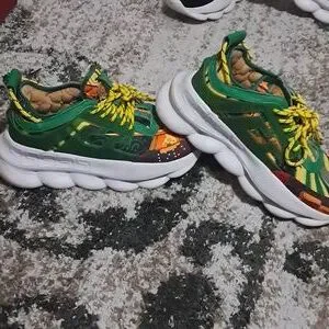 Versace | Shoes | Versace Chain Reaction Rares Greenyellow  display picture 3